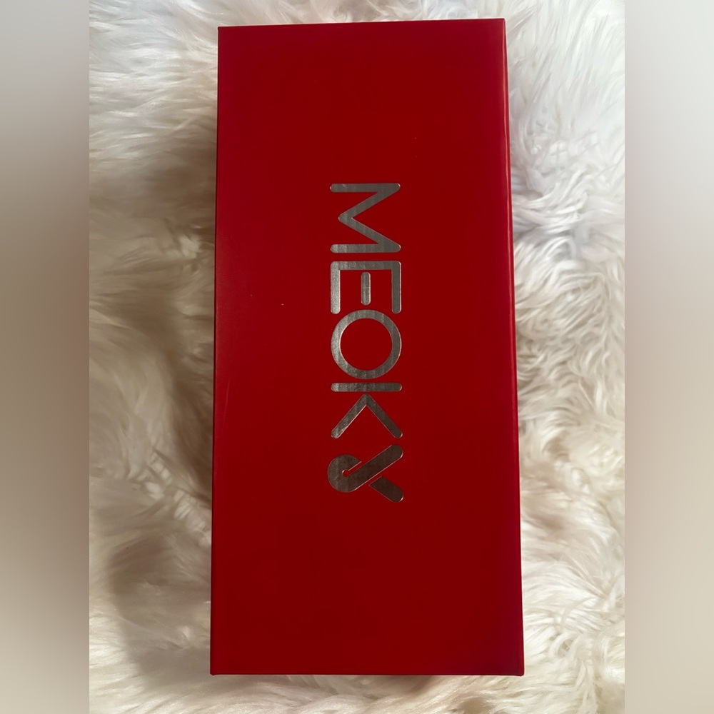 Meoky Red 40 Oz Spillproof Tumbler with Straw